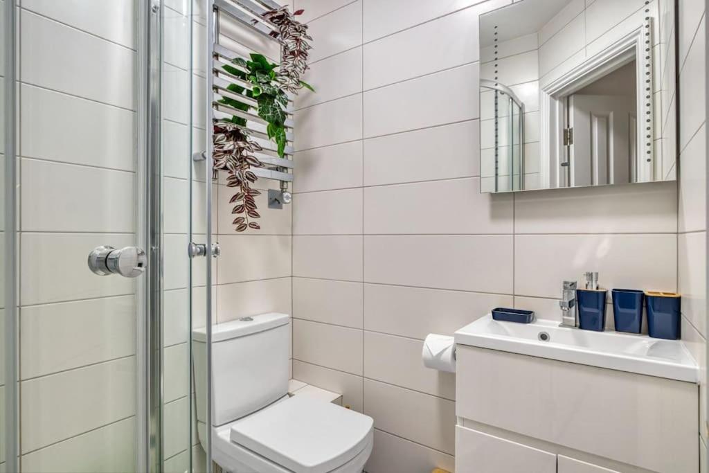 Luxury Oasis Apartment London Exterior photo